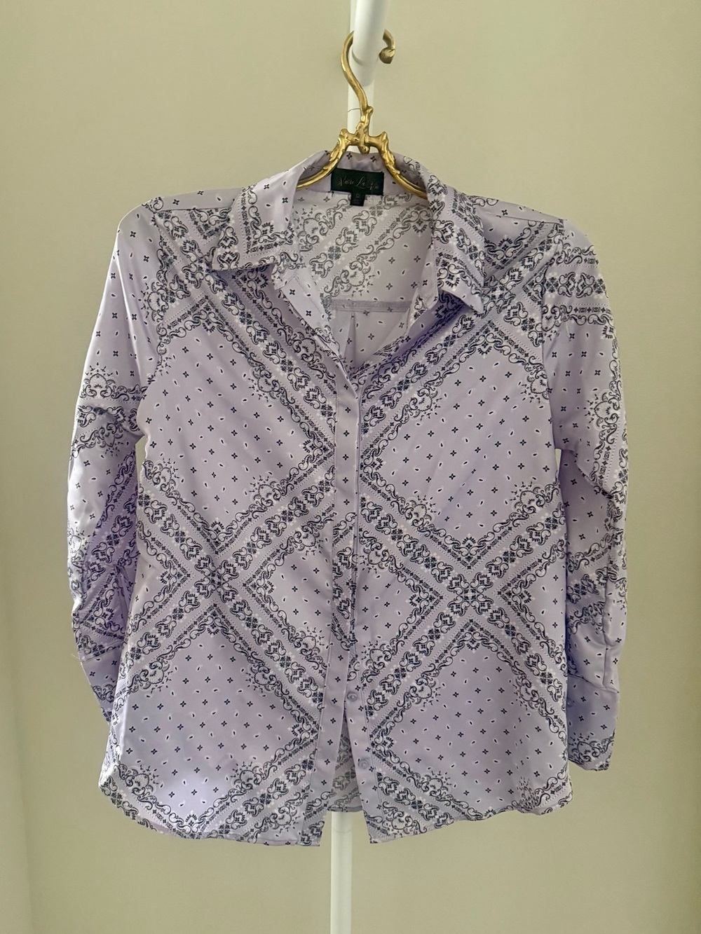 Light Lavender Bandana.Style Printed Button-Down Shirt